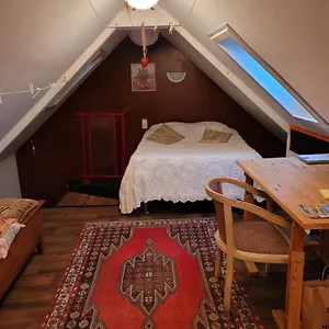 Hébergement de vacances Maison Très Calme Plein Centre Jardin, Moëlan-sur-Mer